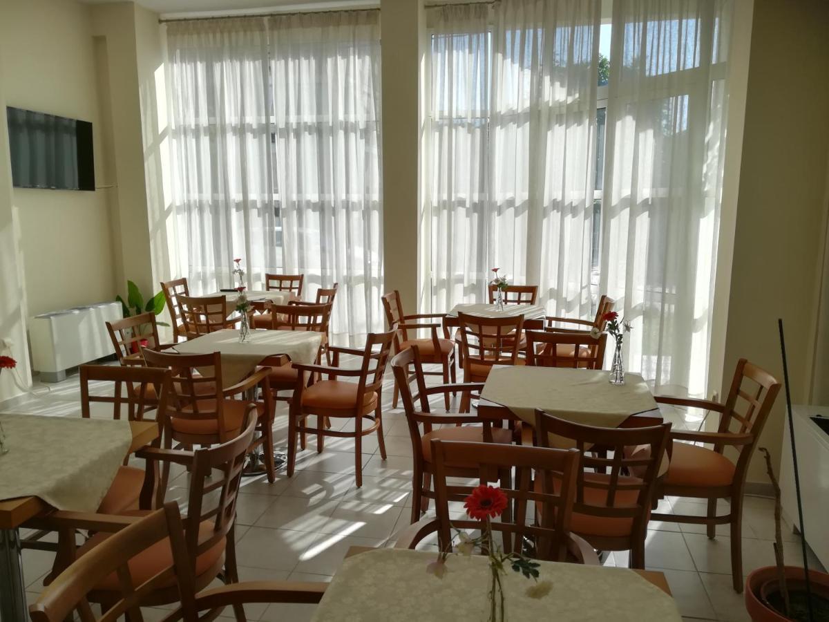 Olympia Otel Vodina Dış mekan fotoğraf